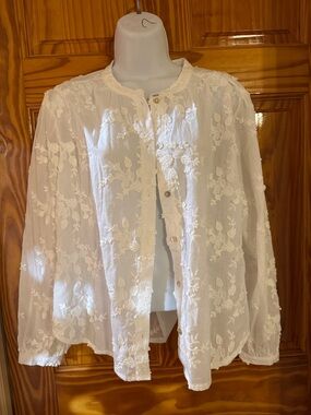 White Floral Embroidered Button-Front Women's Top
